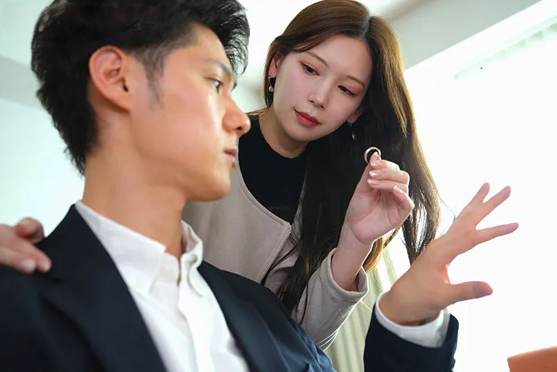 Cô vợ đi đi giã ngoại, ông chồng ở nhà bị nhỏ em cô vợ gạ phang không trượt phát nào
